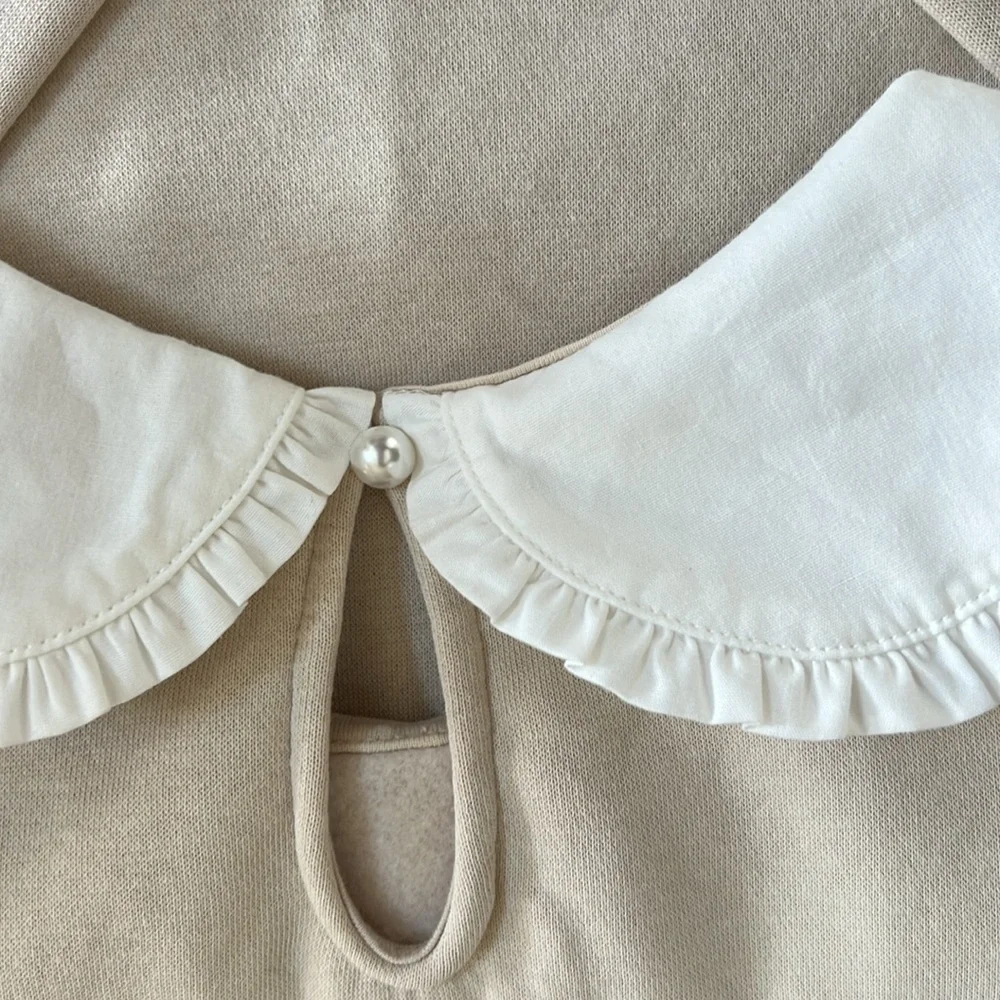 H&M women’s sweater with a collar - Picture 3 of 3